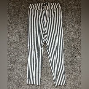 Brandy Melville striped ankle skinny pant size XS